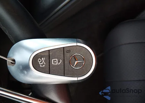 2024 Mercedes-Benz E 350 from USA, damaged, VIN W1KLF4HB7RA038119